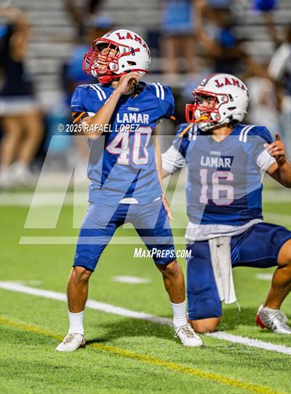 Thumbnail 1 in Alief Elsik @ Lamar photogallery.