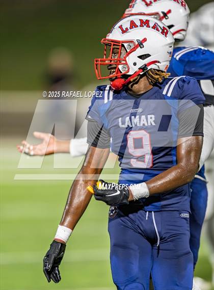 Thumbnail 2 in Alief Elsik @ Lamar photogallery.