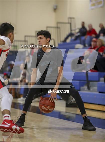 Thumbnail 2 in Fowler vs. Mendota (Parlier Tournament) photogallery.