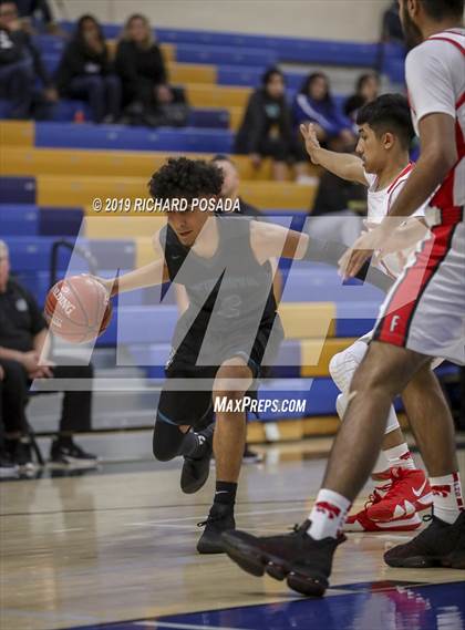 Thumbnail 3 in Fowler vs. Mendota (Parlier Tournament) photogallery.