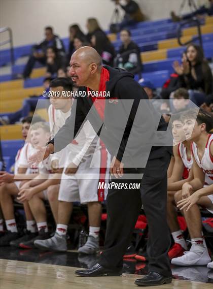 Thumbnail 1 in Fowler vs. Mendota (Parlier Tournament) photogallery.