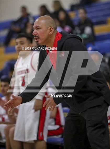 Thumbnail 3 in Fowler vs. Mendota (Parlier Tournament) photogallery.