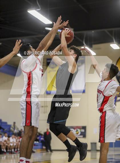 Thumbnail 2 in Fowler vs. Mendota (Parlier Tournament) photogallery.