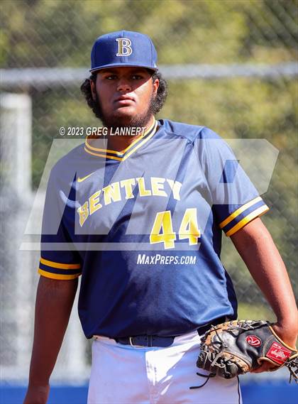 Thumbnail 1 in St. Vincent de Paul vs. Bentley (CIF NCS D5 First Round Playoff) photogallery.
