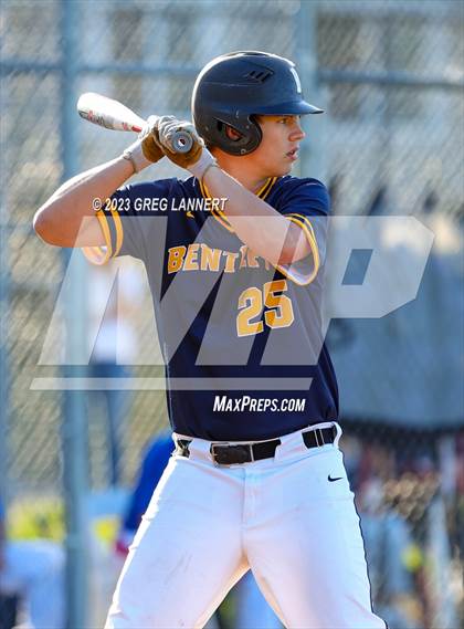 Thumbnail 2 in St. Vincent de Paul vs. Bentley (CIF NCS D5 First Round Playoff) photogallery.