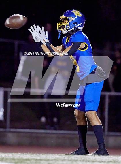 Thumbnail 1 in Capital Christian @ Del Campo photogallery.