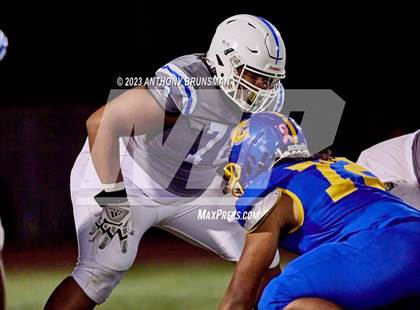 Thumbnail 2 in Capital Christian @ Del Campo photogallery.