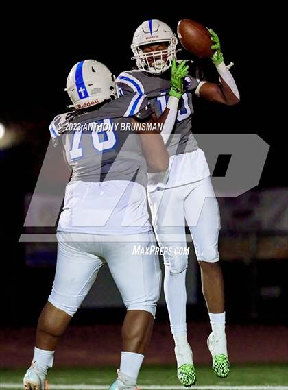 Thumbnail 2 in Capital Christian @ Del Campo photogallery.