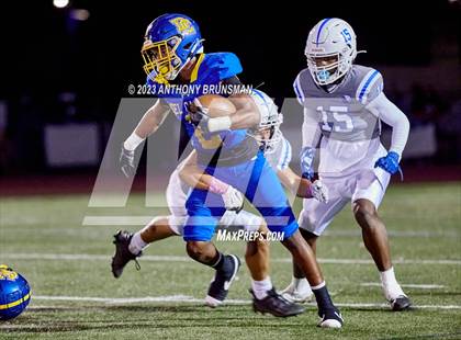 Thumbnail 2 in Capital Christian @ Del Campo photogallery.