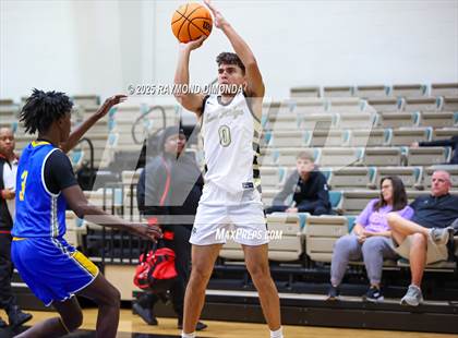 Thumbnail 1 in East Ridge vs. Palatka (Florida Elk's Christmas Tournament) photogallery.