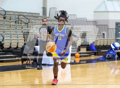 Thumbnail 2 in East Ridge vs. Palatka (Florida Elk's Christmas Tournament) photogallery.