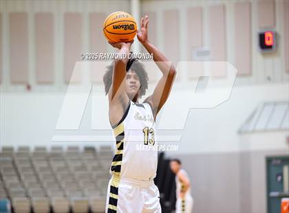 Thumbnail 1 in East Ridge vs. Palatka (Florida Elk's Christmas Tournament) photogallery.