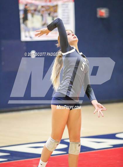 Thumbnail 1 in Chaparral @ Great Oak photogallery.