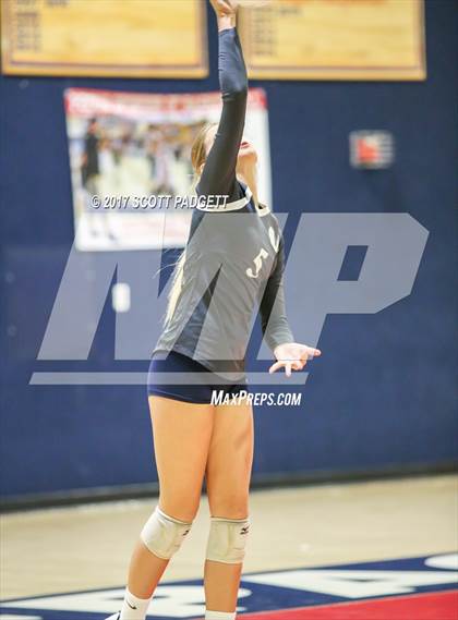 Thumbnail 3 in Chaparral @ Great Oak photogallery.