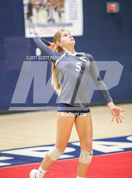 Thumbnail 3 in Chaparral @ Great Oak photogallery.