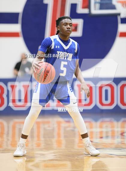 Thumbnail 1 in Triton @ Terry Sanford photogallery.
