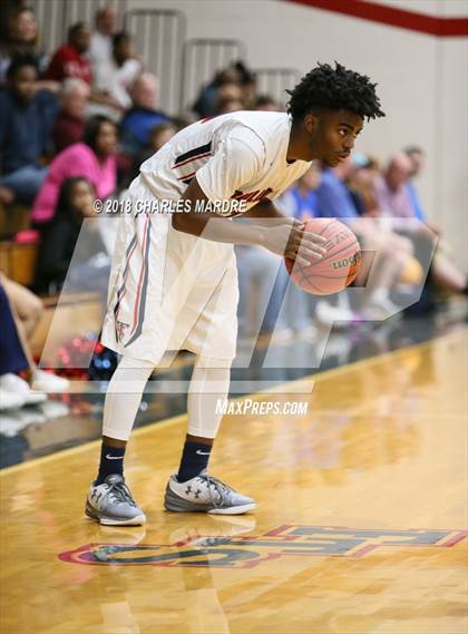 Thumbnail 1 in Triton @ Terry Sanford photogallery.