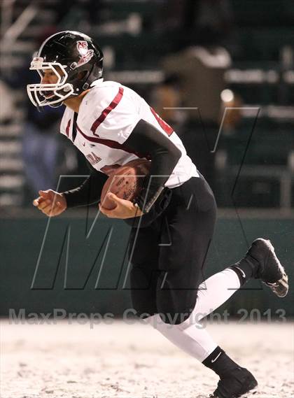 Thumbnail 3 in Elmira Free Academy/Southside vs. Aquinas (NYSPHSAA Class AA Semifinal) photogallery.