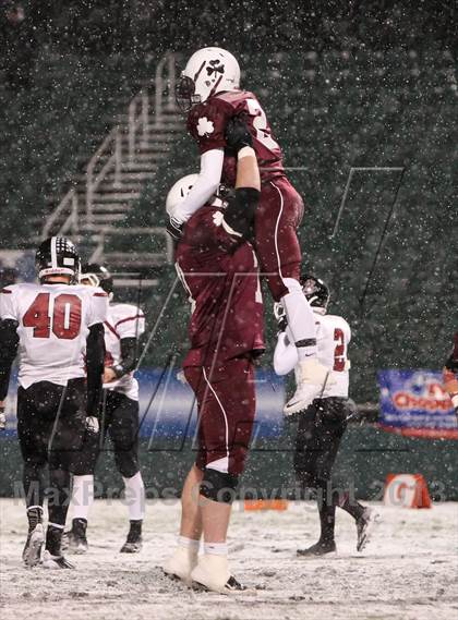 Thumbnail 3 in Elmira Free Academy/Southside vs. Aquinas (NYSPHSAA Class AA Semifinal) photogallery.