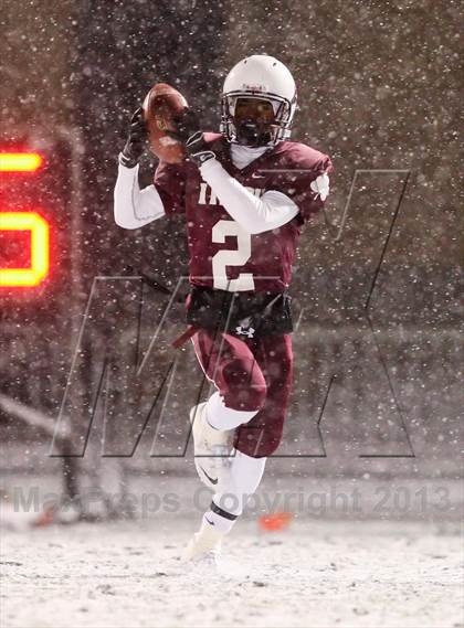 Thumbnail 2 in Elmira Free Academy/Southside vs. Aquinas (NYSPHSAA Class AA Semifinal) photogallery.