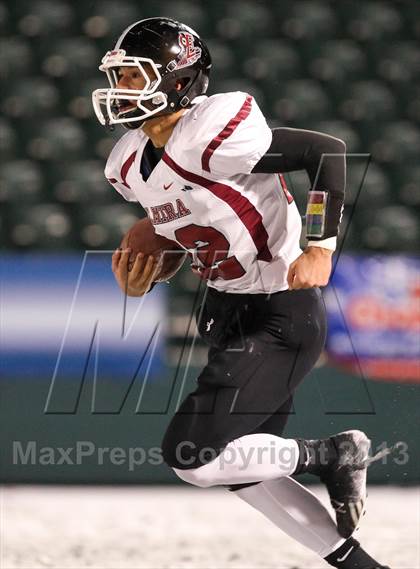 Thumbnail 2 in Elmira Free Academy/Southside vs. Aquinas (NYSPHSAA Class AA Semifinal) photogallery.
