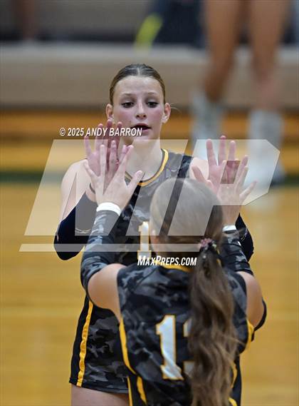 Thumbnail 3 in Galena @ Bishop Manogue photogallery.