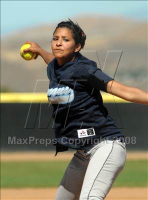 Thumbnail 3 in Saugus vs. Santiago (Santiago Spring Fling) photogallery.