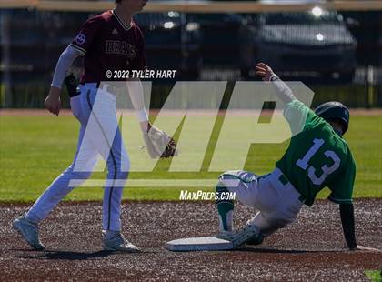 Thumbnail 2 in West Vigo vs. Brebeuf Jesuit Preparatory (IHSAA 3A Regional Semi-Final) photogallery.
