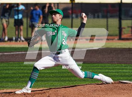 Thumbnail 2 in West Vigo vs. Brebeuf Jesuit Preparatory (IHSAA 3A Regional Semi-Final) photogallery.