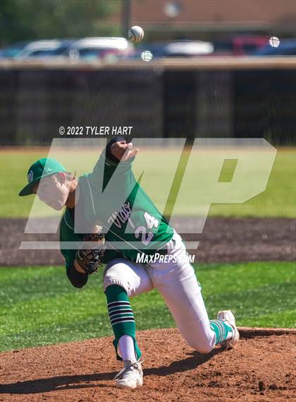 Thumbnail 1 in West Vigo vs. Brebeuf Jesuit Preparatory (IHSAA 3A Regional Semi-Final) photogallery.