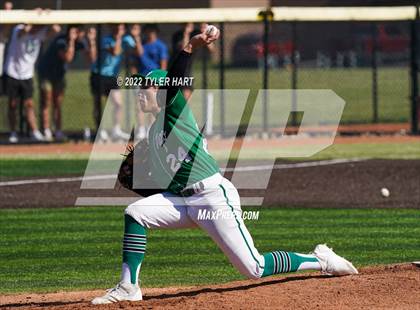 Thumbnail 2 in West Vigo vs. Brebeuf Jesuit Preparatory (IHSAA 3A Regional Semi-Final) photogallery.