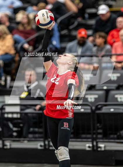 Thumbnail 1 in Bountiful vs. East (UHSAA 5A 2nd Round) photogallery.