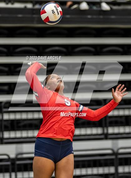 Thumbnail 1 in Bountiful vs. East (UHSAA 5A 2nd Round) photogallery.