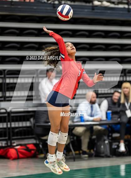 Thumbnail 1 in Bountiful vs. East (UHSAA 5A 2nd Round) photogallery.