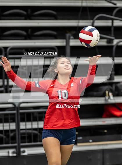 Thumbnail 2 in Bountiful vs. East (UHSAA 5A 2nd Round) photogallery.