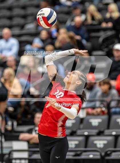 Thumbnail 2 in Bountiful vs. East (UHSAA 5A 2nd Round) photogallery.