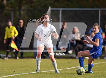 Thumbnail 1 in St. Ignatius vs. Sacred Heart Cathedral Prep photogallery.