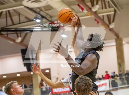 Thumbnail 2 in St. Augustine vs. Montgomery (CIF SDS Open Championship) photogallery.