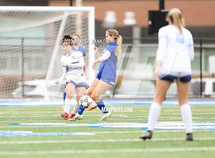 Thumbnail 2 in Bishop Grimes vs Oswego photogallery.