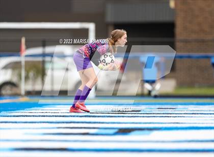 Thumbnail 2 in Bishop Grimes vs Oswego photogallery.