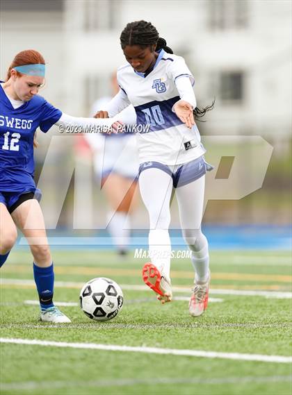 Thumbnail 1 in Bishop Grimes vs Oswego photogallery.
