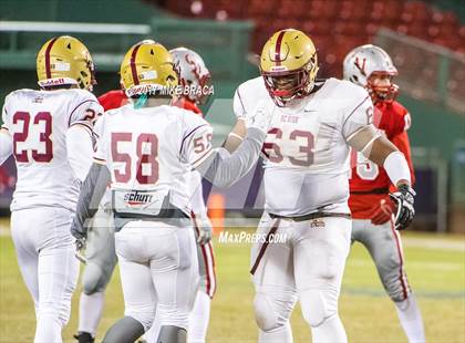 Thumbnail 2 in Catholic Memorial vs. Boston College High photogallery.