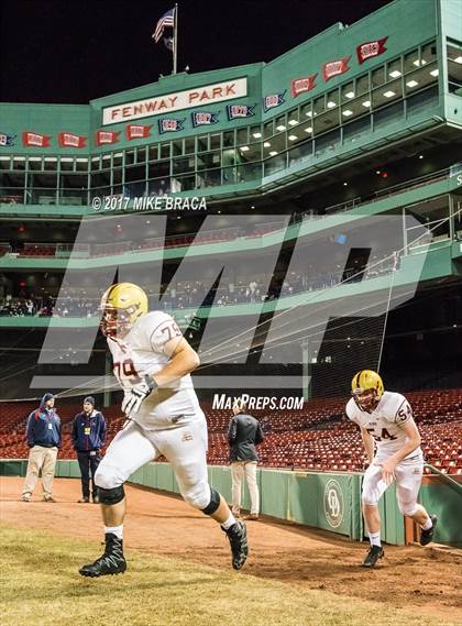 Thumbnail 2 in Catholic Memorial vs. Boston College High photogallery.