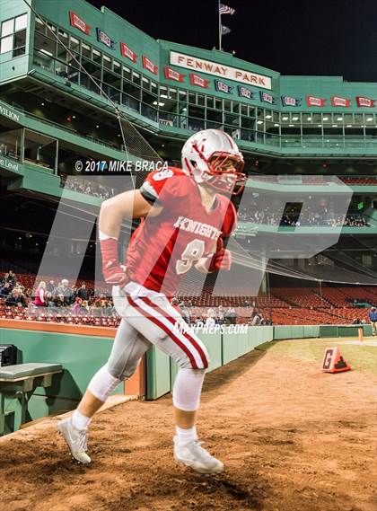 Thumbnail 3 in Catholic Memorial vs. Boston College High photogallery.