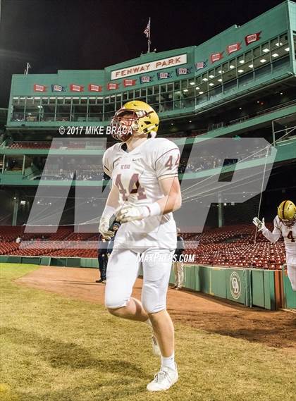 Thumbnail 2 in Catholic Memorial vs. Boston College High photogallery.
