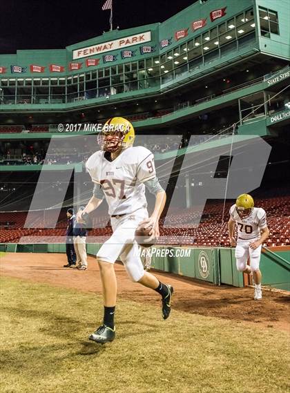 Thumbnail 1 in Catholic Memorial vs. Boston College High photogallery.