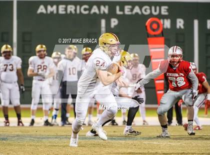 Thumbnail 2 in Catholic Memorial vs. Boston College High photogallery.