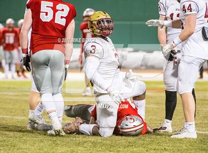 Thumbnail 2 in Catholic Memorial vs. Boston College High photogallery.