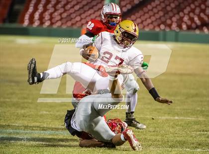 Thumbnail 1 in Catholic Memorial vs. Boston College High photogallery.