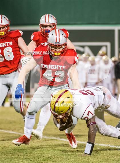 Thumbnail 2 in Catholic Memorial vs. Boston College High photogallery.